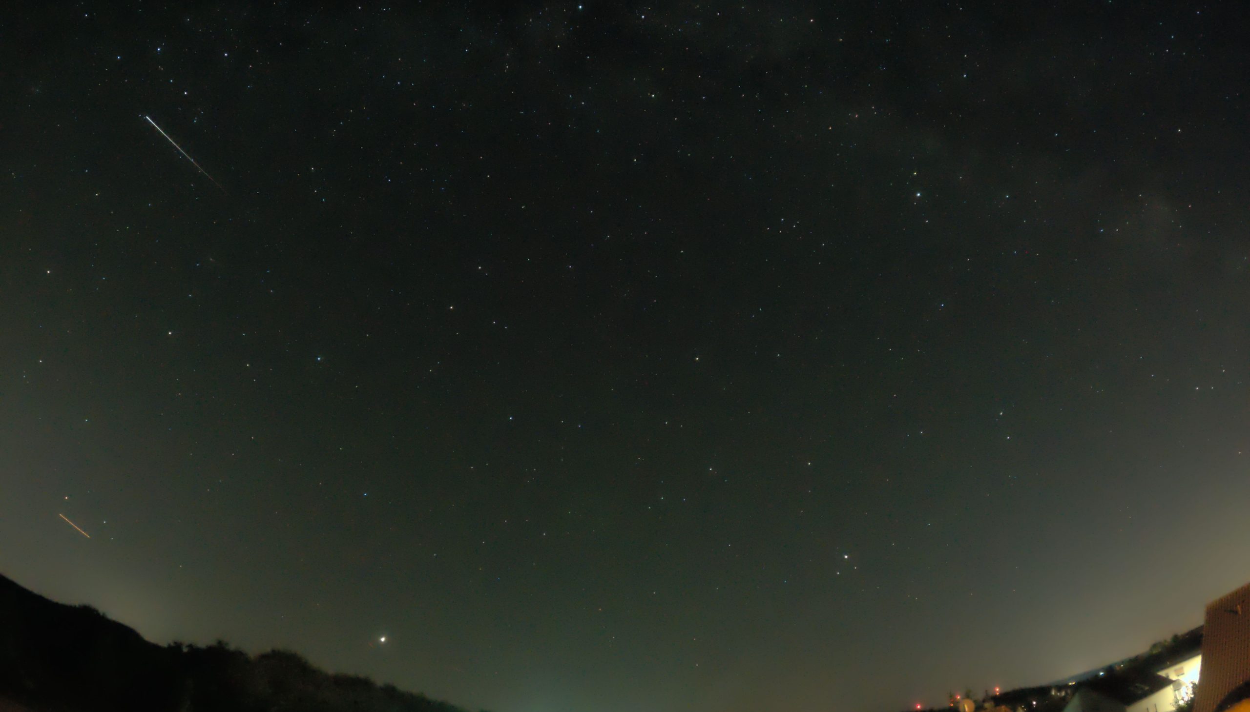 Sternschnuppe am Morgenhimmel, 4. August 2022, 0:00 Uhr